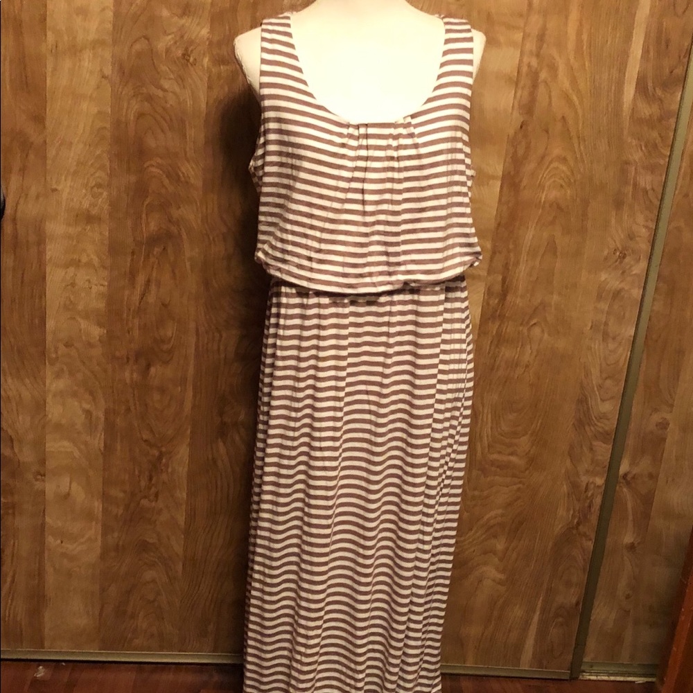 RB Collection Full Length Sleeveless Dress